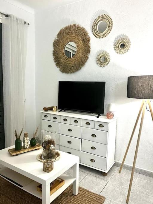 Appartement 20 Mts Plage, Pl Mediterranee, Vue Mer Parking Canet-en-Roussillon Exteriör bild