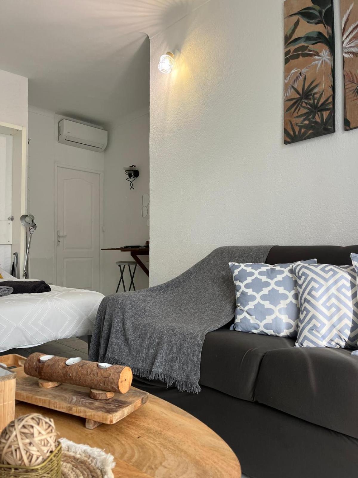 Appartement 20 Mts Plage, Pl Mediterranee, Vue Mer Parking Canet-en-Roussillon Exteriör bild