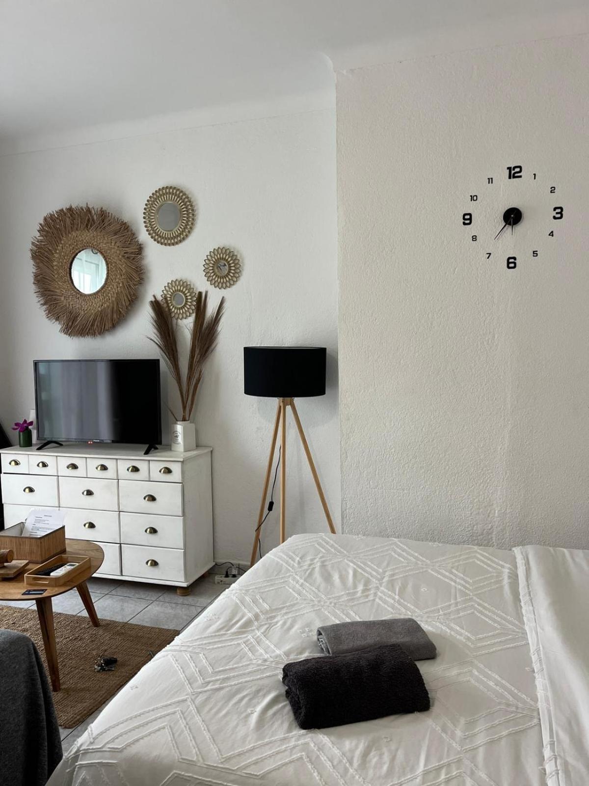 Appartement 20 Mts Plage, Pl Mediterranee, Vue Mer Parking Canet-en-Roussillon Exteriör bild