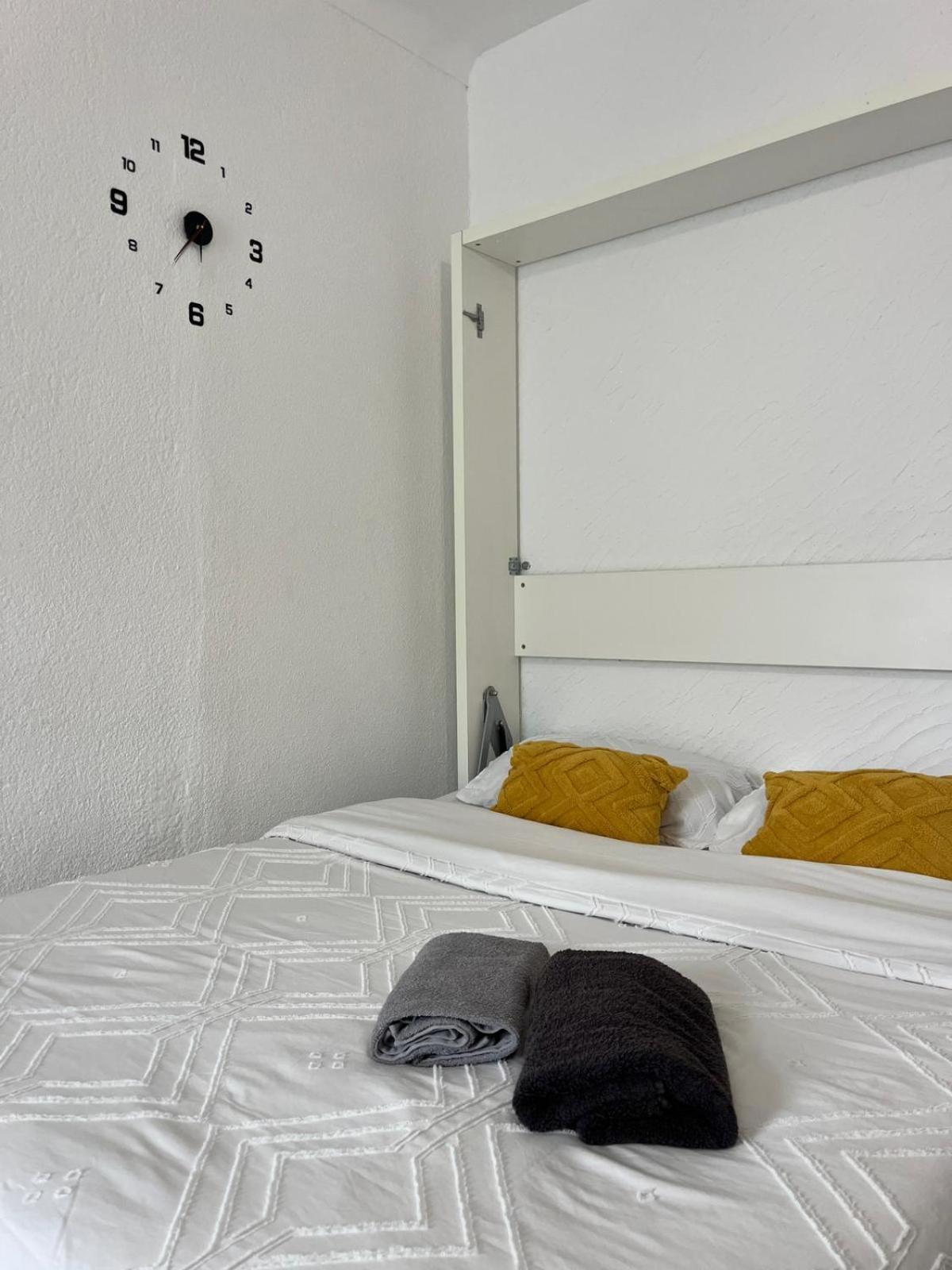 Appartement 20 Mts Plage, Pl Mediterranee, Vue Mer Parking Canet-en-Roussillon Exteriör bild